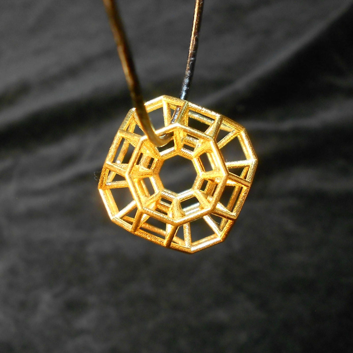 432 Hz Resonance Pendant 3D Sacred Geometry Stargate Portal ※ Phi Harmony golden ratio Amulet