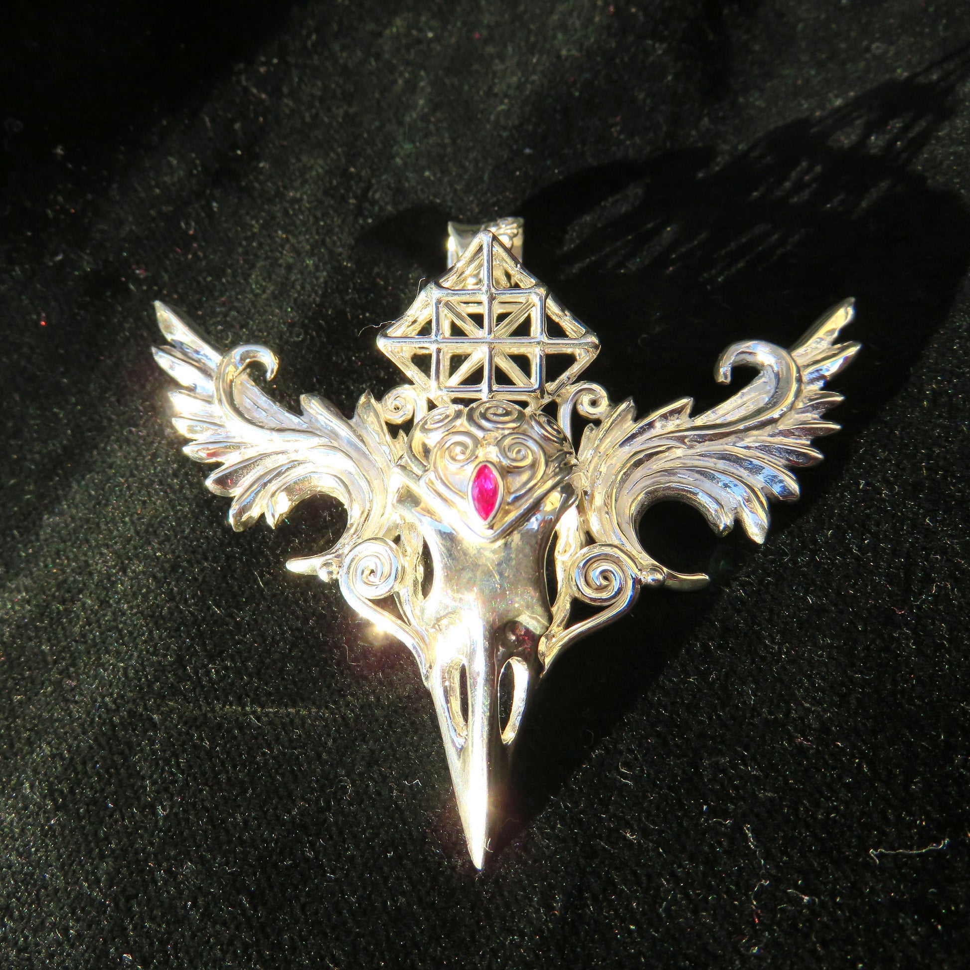Royal Goddess Statement Jewelry ※ Terra Prana Raven Amulet Sterling Silver