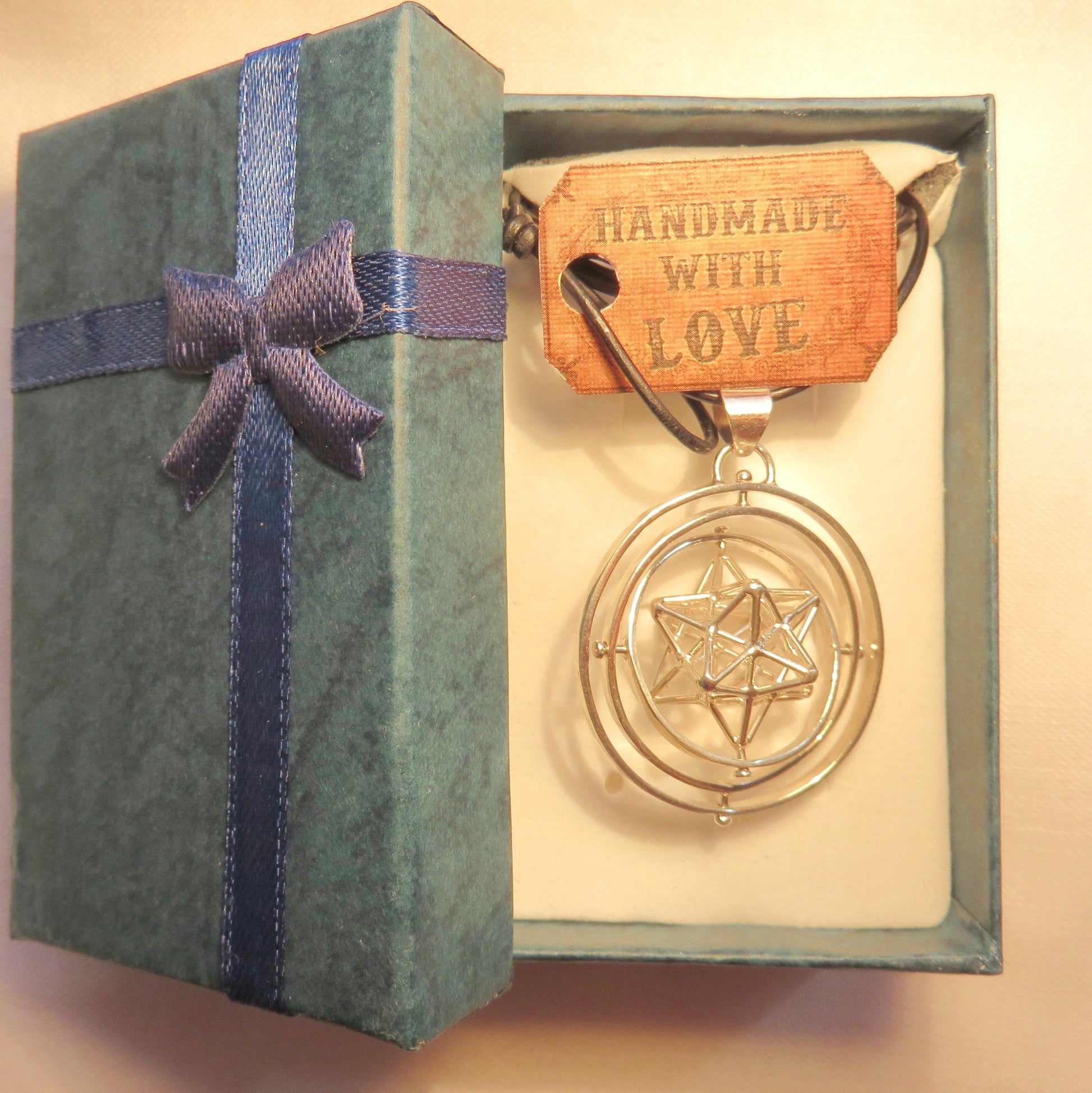 SOLAR Star 3D SPIN ※ Sacred Geometry Pendant ~ Pentagram Magic