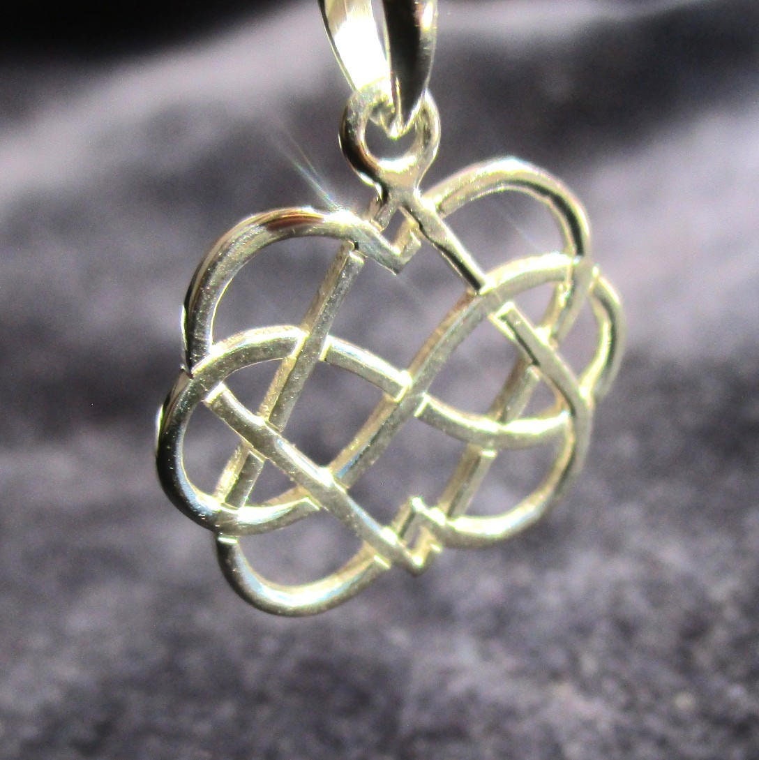 Infinity Love Jewelry, Gold or Silver Hearts for tantric Lovers