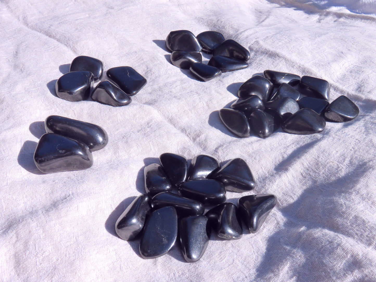 SILVER SHUNGITE tumbled pocket stones: EMF/Electrosmog/WiFi/WLan protection, neutralize Microwave radiation; filter +purify +structure Water