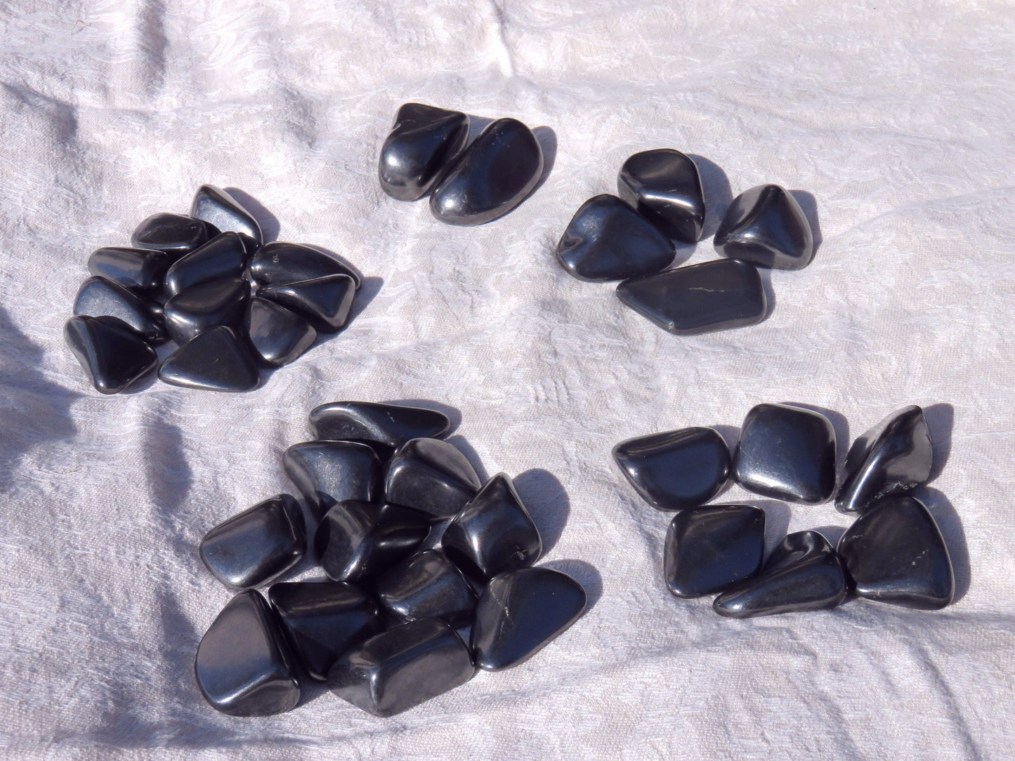 SILVER SHUNGITE tumbled pocket stones: EMF/Electrosmog/WiFi/WLan protection, neutralize Microwave radiation; filter +purify +structure Water