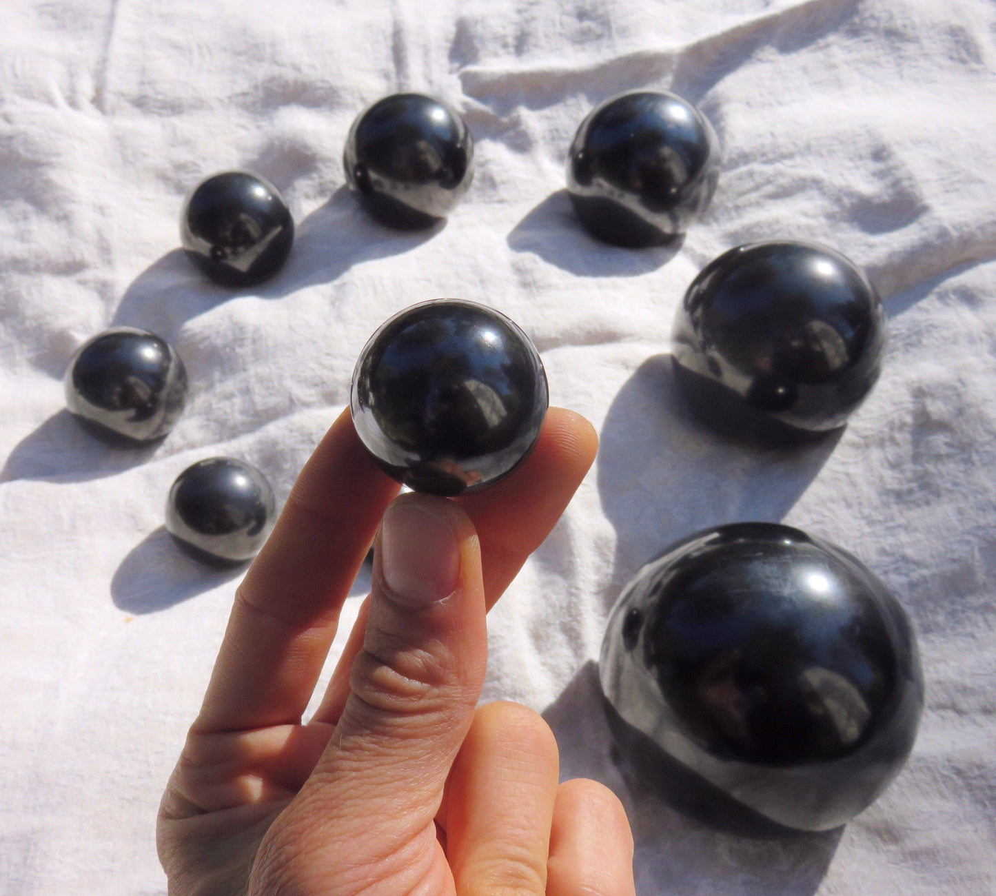 SHUNGITE Spheres ALL Sizes ! Black Stone for Health + EMF-Protection