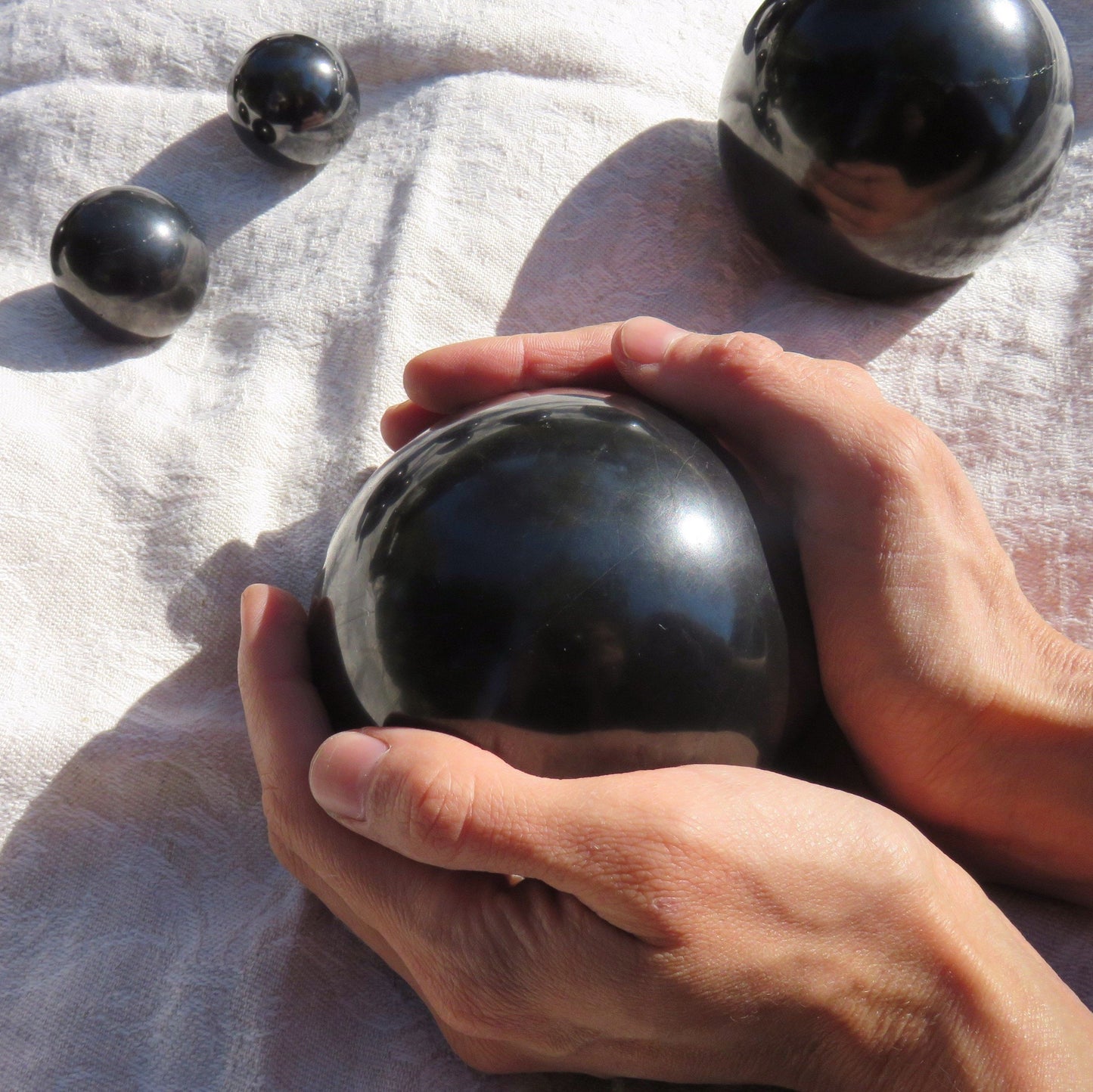 SHUNGITE Spheres ALL Sizes ! Black Stone for Health + EMF-Protection