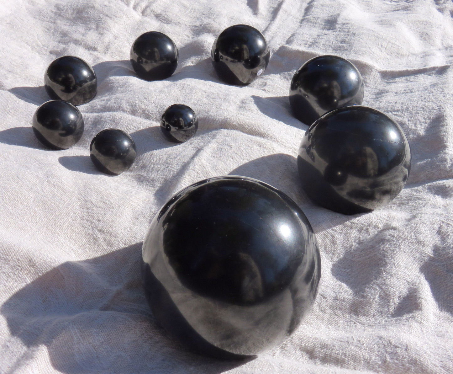 SHUNGITE Spheres ALL Sizes ! Black Stone for Health + EMF-Protection