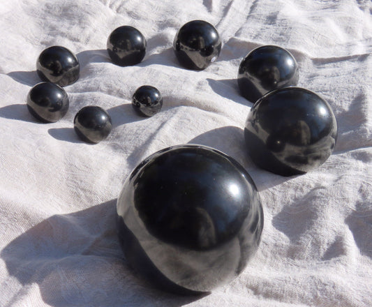 SHUNGITE Spheres ALL Sizes ! Black Stone for Health + EMF-Protection