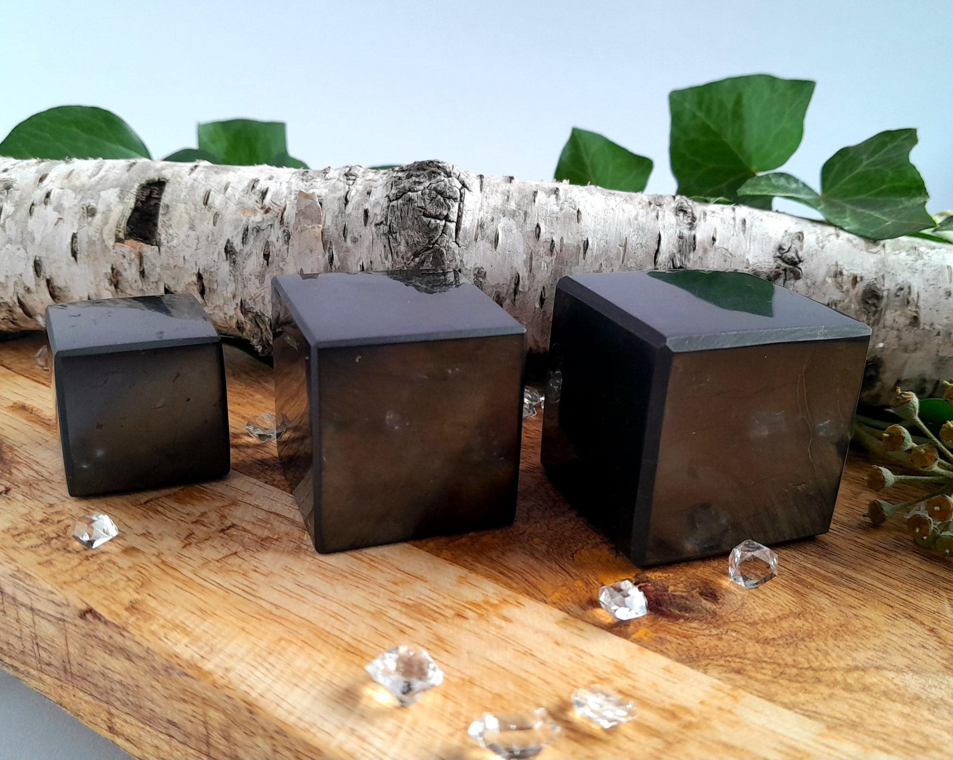 SILVER SHUNGITE Cubes 2 - 10 cm > EMF-Protection